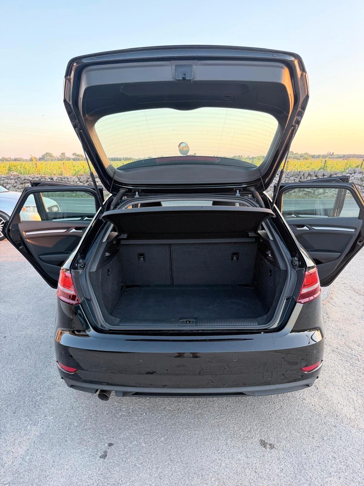 Audi A3 SPB 30 TDI S tronic Admired- Unico proprietario
