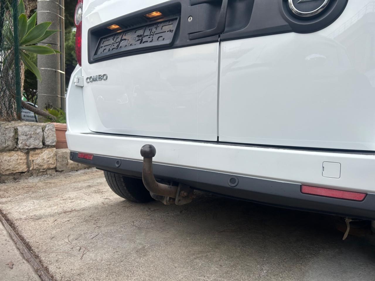 Opel Combo 2.0 CDTi 135CV PL-TN Club N1