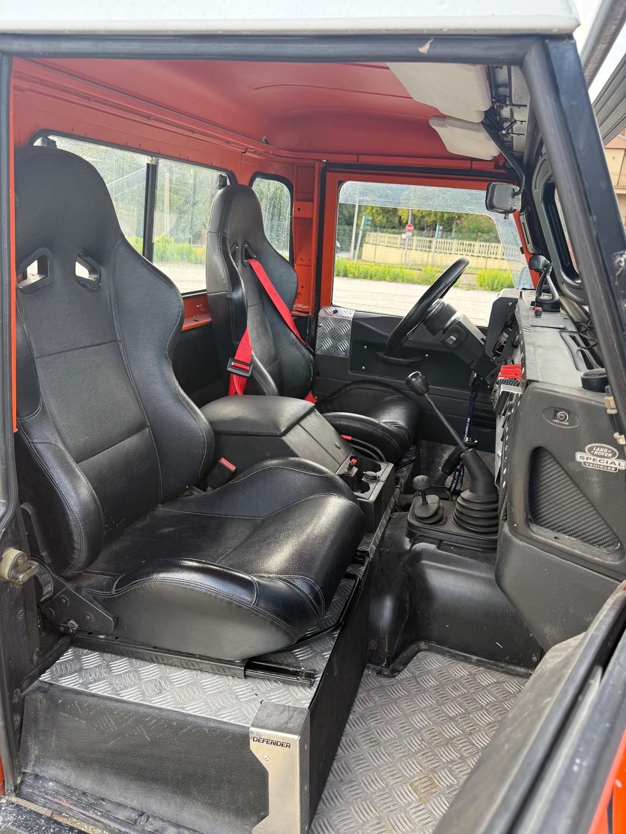 Land Rover Defender Pick-up 2.0 benzina gpl neopatentati