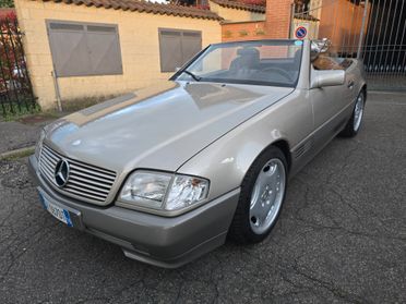 Mercedes-Benz SL 300-24 (CAMBIO MANUALE)