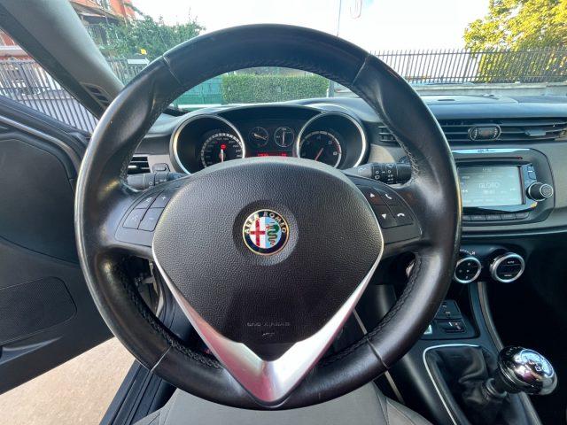 ALFA ROMEO Giulietta 1.6 JTDm-2 105 CV Distinctive