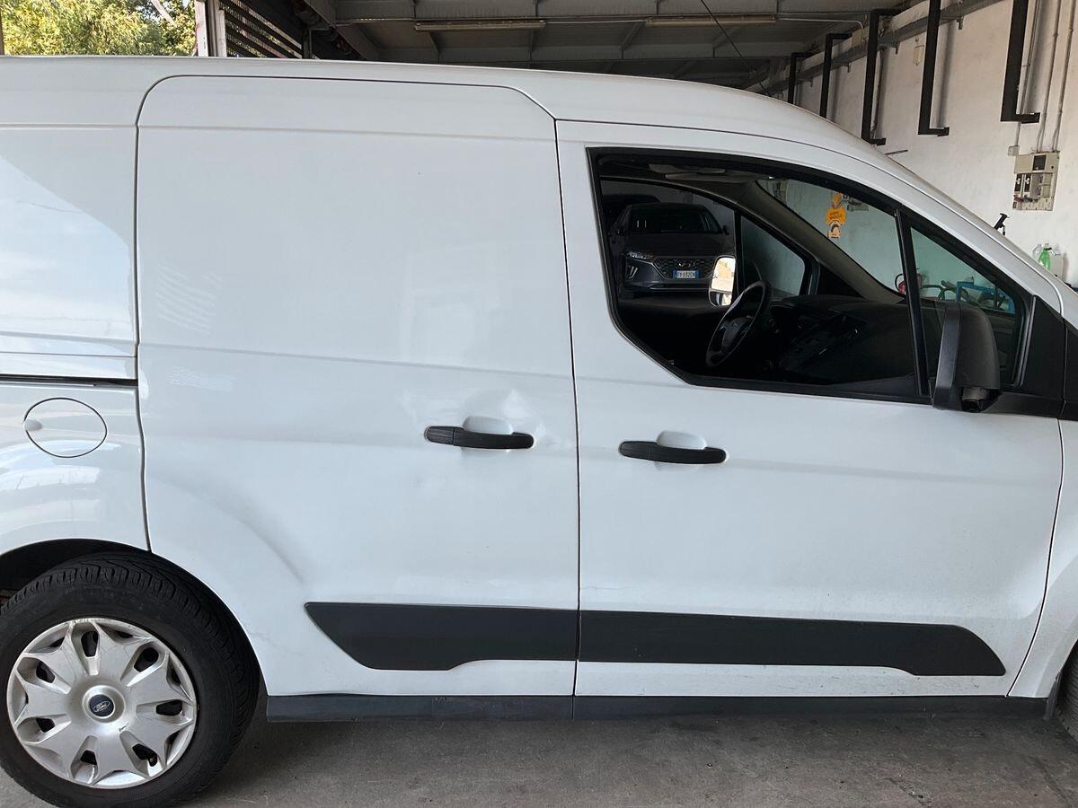 Ford TRANSIT Connect 1.6 TDCi 115 CV Titanium