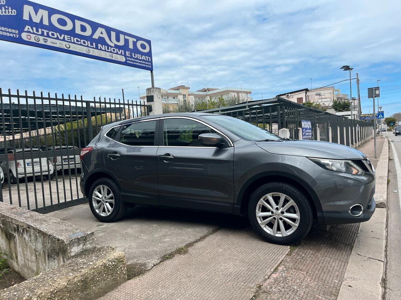 Nissan Qashqai 1.5 dCi Tekna Navi Full
