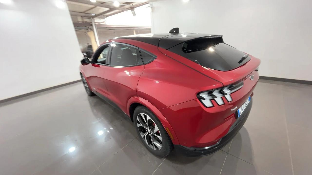 Ford Mustang Extended Range AWD CVT