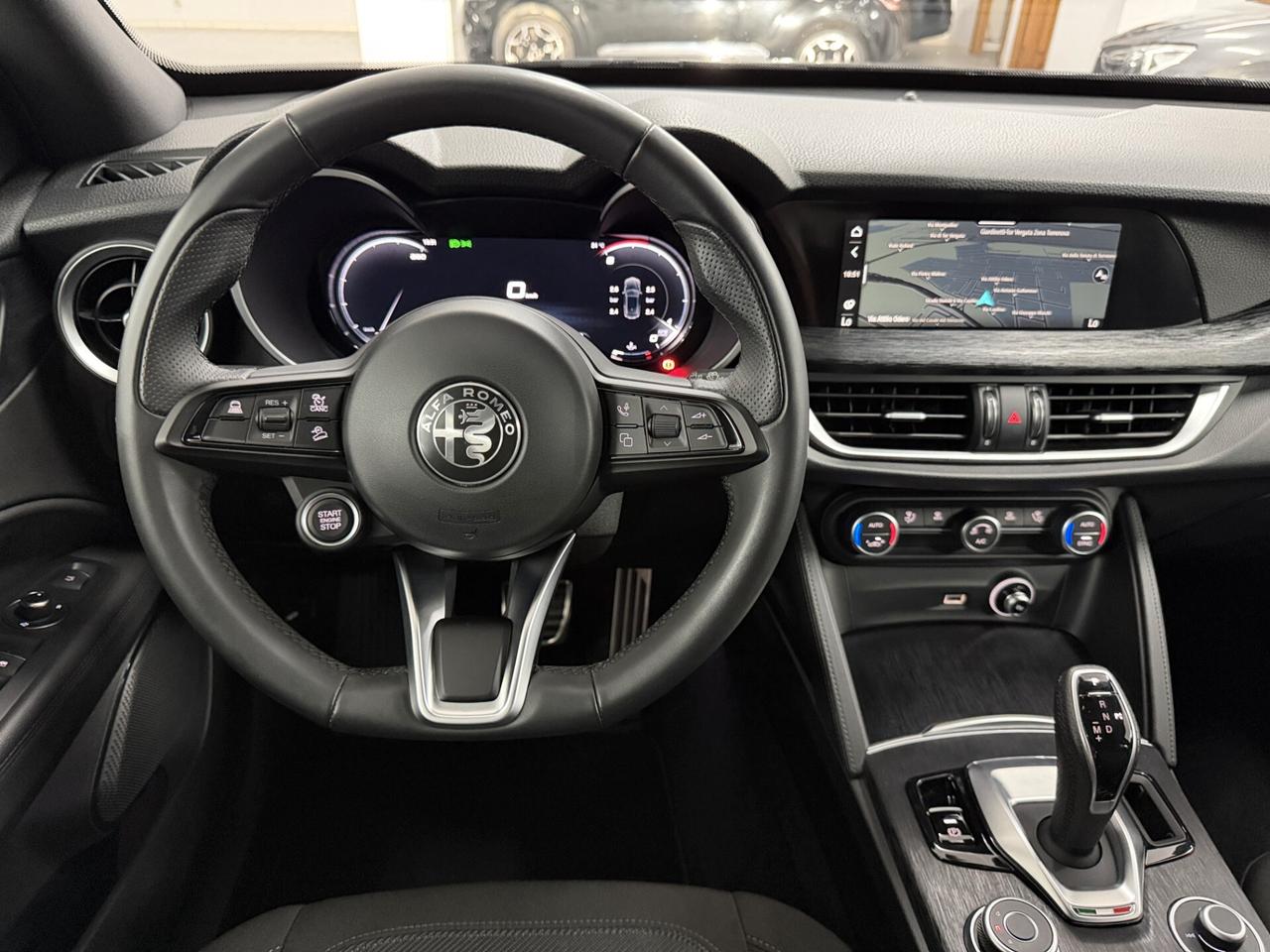 Alfa Romeo Stelvio 2.2 TD 210 CV SUPER AT8 Q4 FARI MATRIX MODELLO NUOVO TAGLIANDI KIT DISTRIBUZIONE ESEGUITO