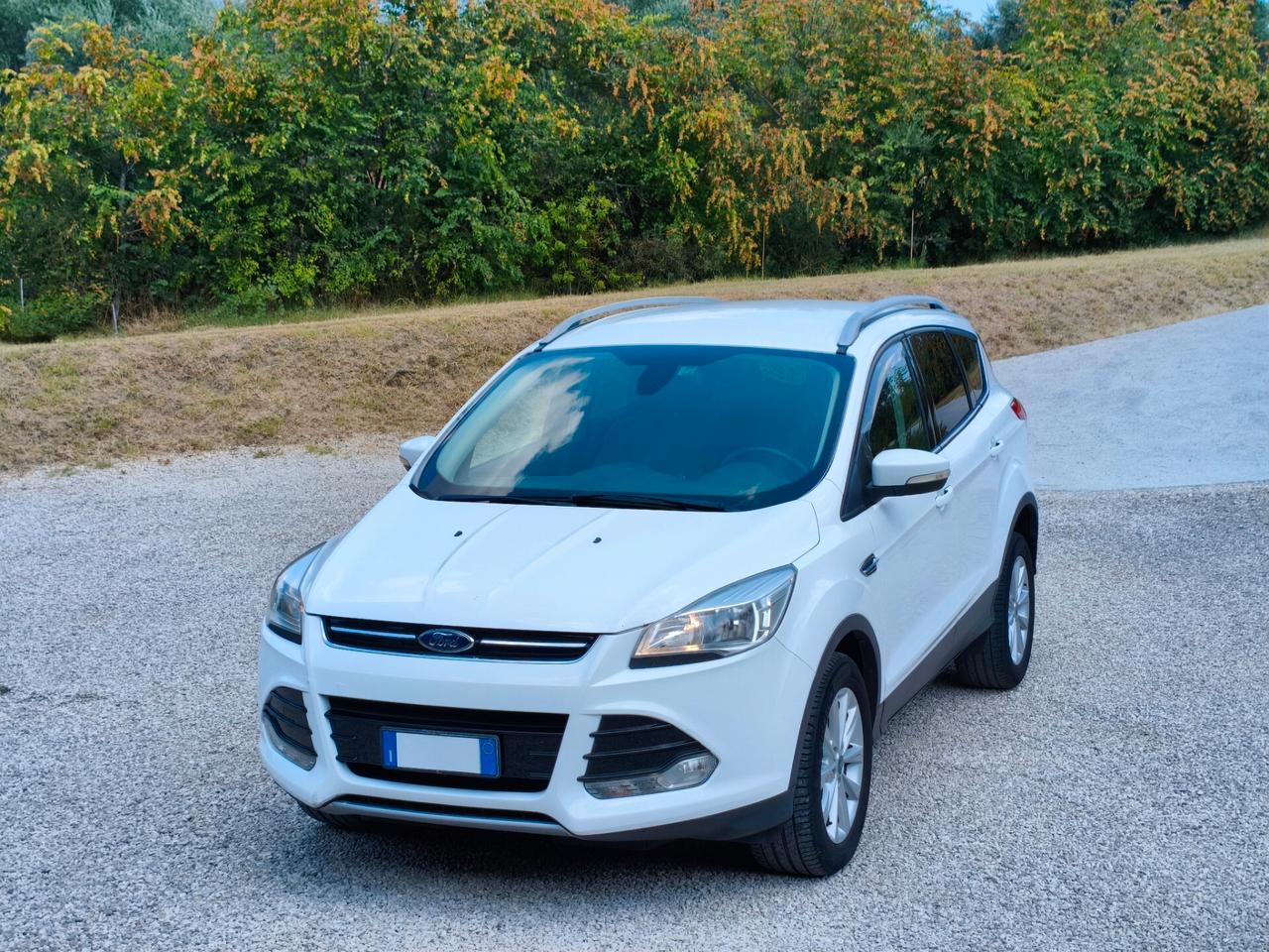 Ford Kuga 2.0 TDCI 120 CV S&S 2WD Titanium