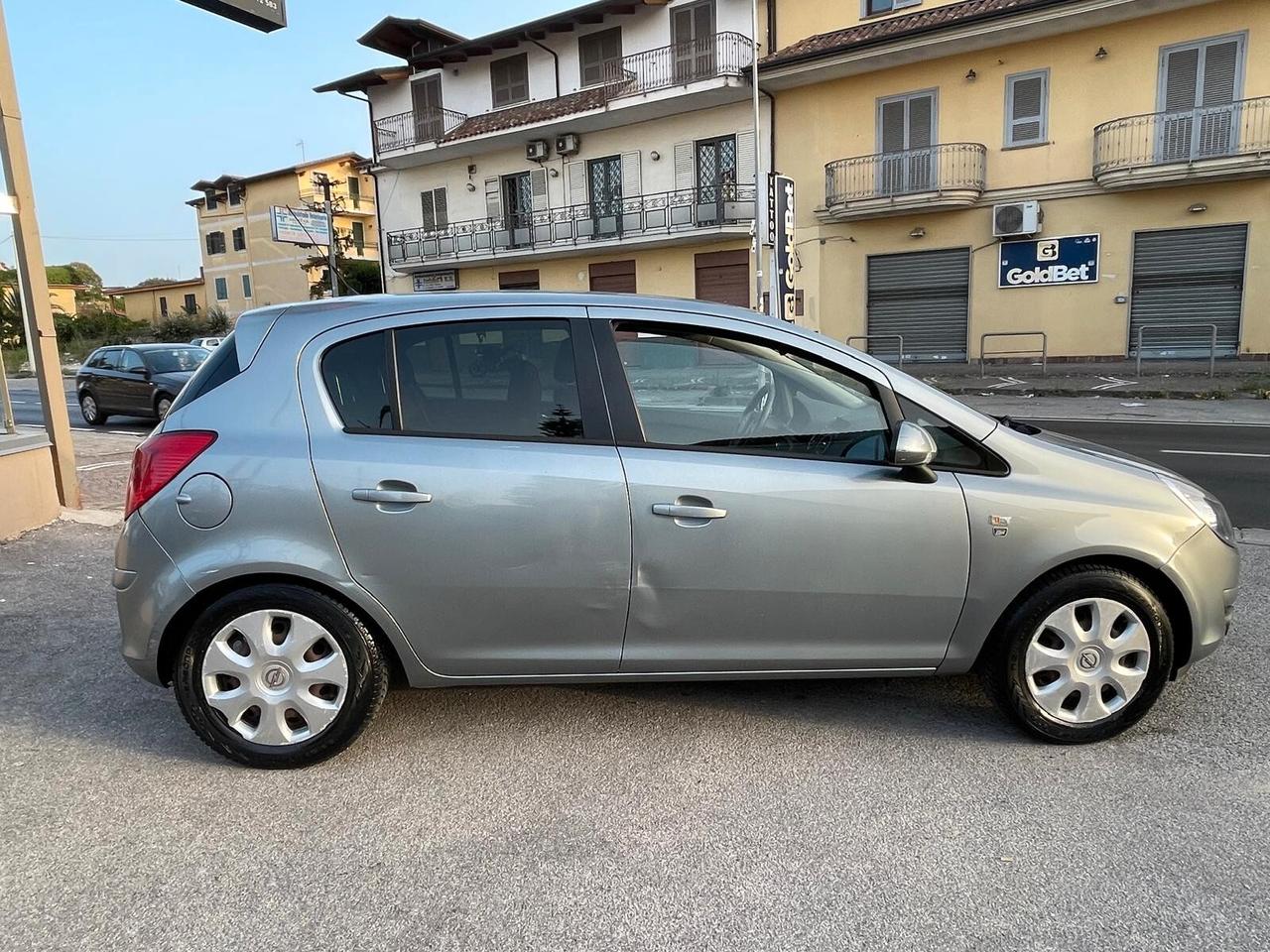Opel Corsa 1.2 5 porte Edition