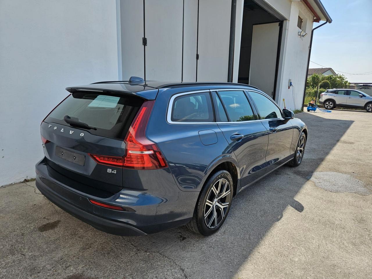 Volvo V60 2.0 b4 Core auto - MOTORE KO