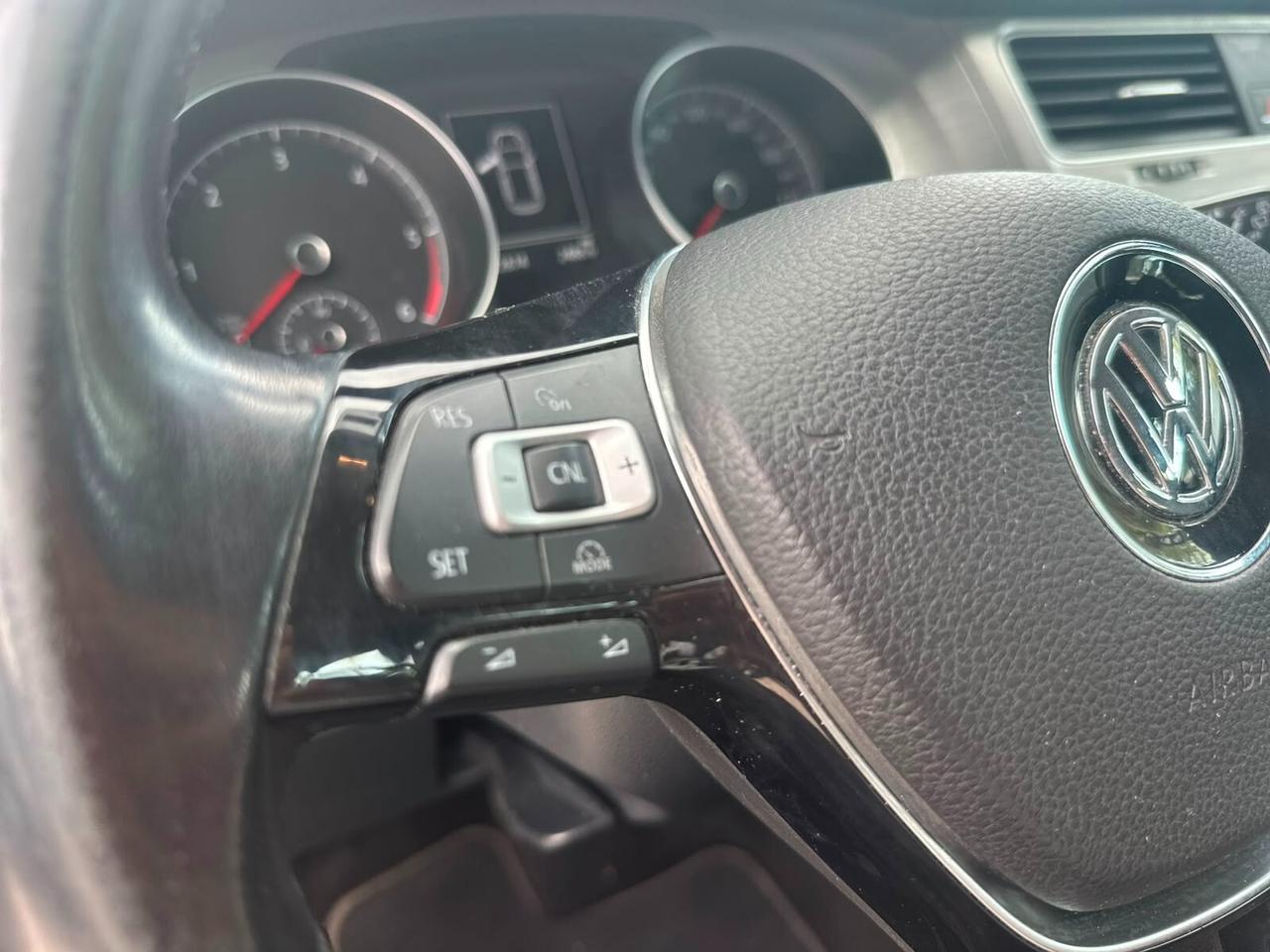 Volkswagen Golf 1.6 TDI DSG