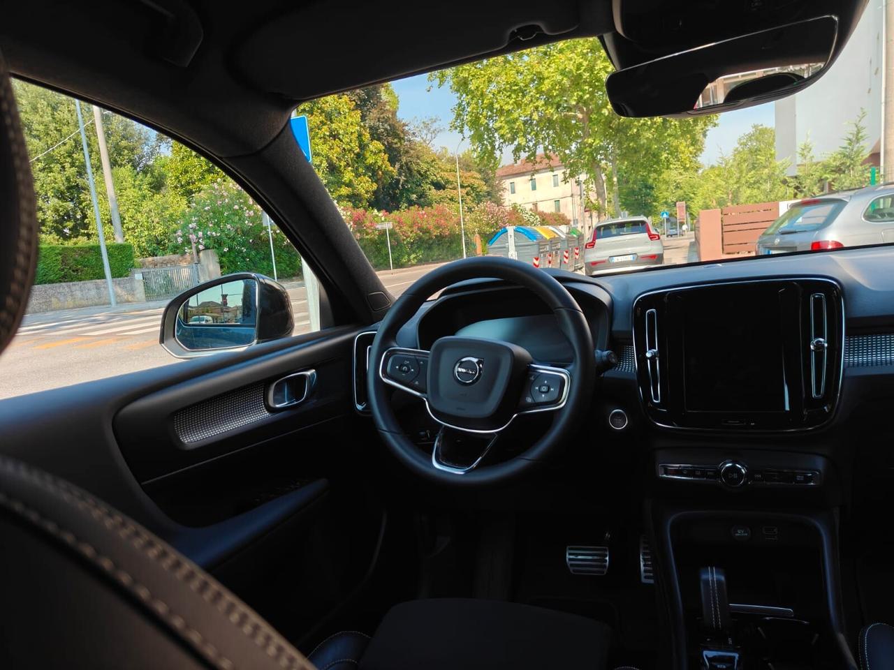 Volvo XC40 T5 Recharge Plug-in Hybrid automatico R-Design