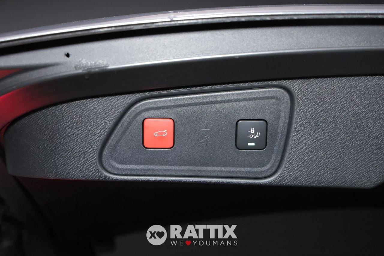 Peugeot 3008 1.6 Hybrid4 300CV GT Pack e-EAT8