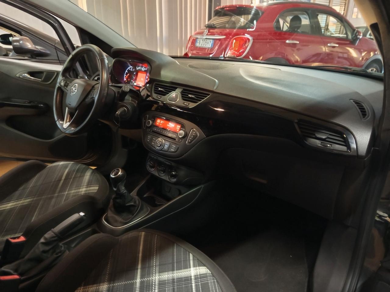 Opel Corsa 1.4 90CV GPL Tech 5 porte Innovation