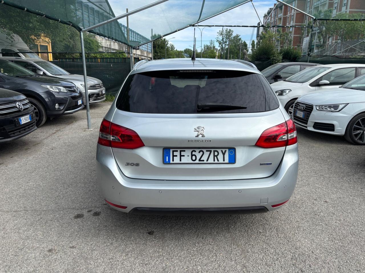 Peugeot 308 1.6 hdi 120cv automatica SW Allure
