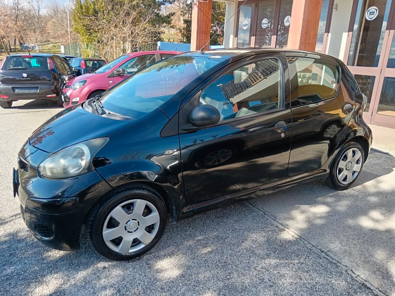 Toyota Aygo 1.0 12V VVT-i 5 PORTE 68CV