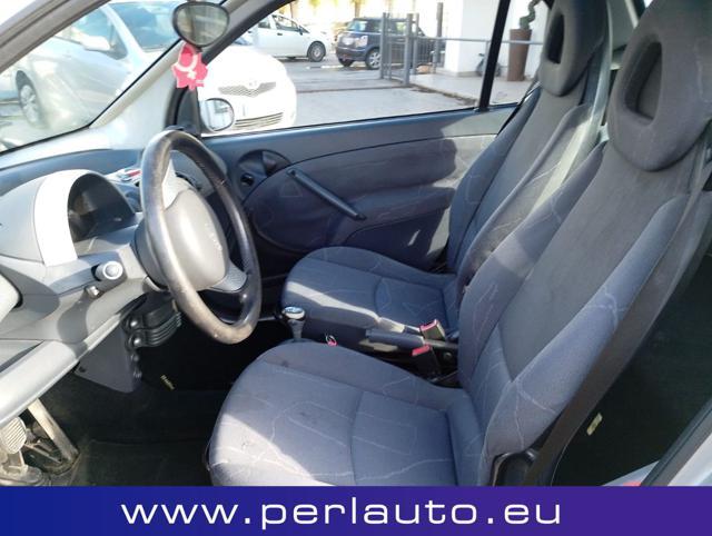 SMART ForTwo 800 smart & passion cdi (30 kW)