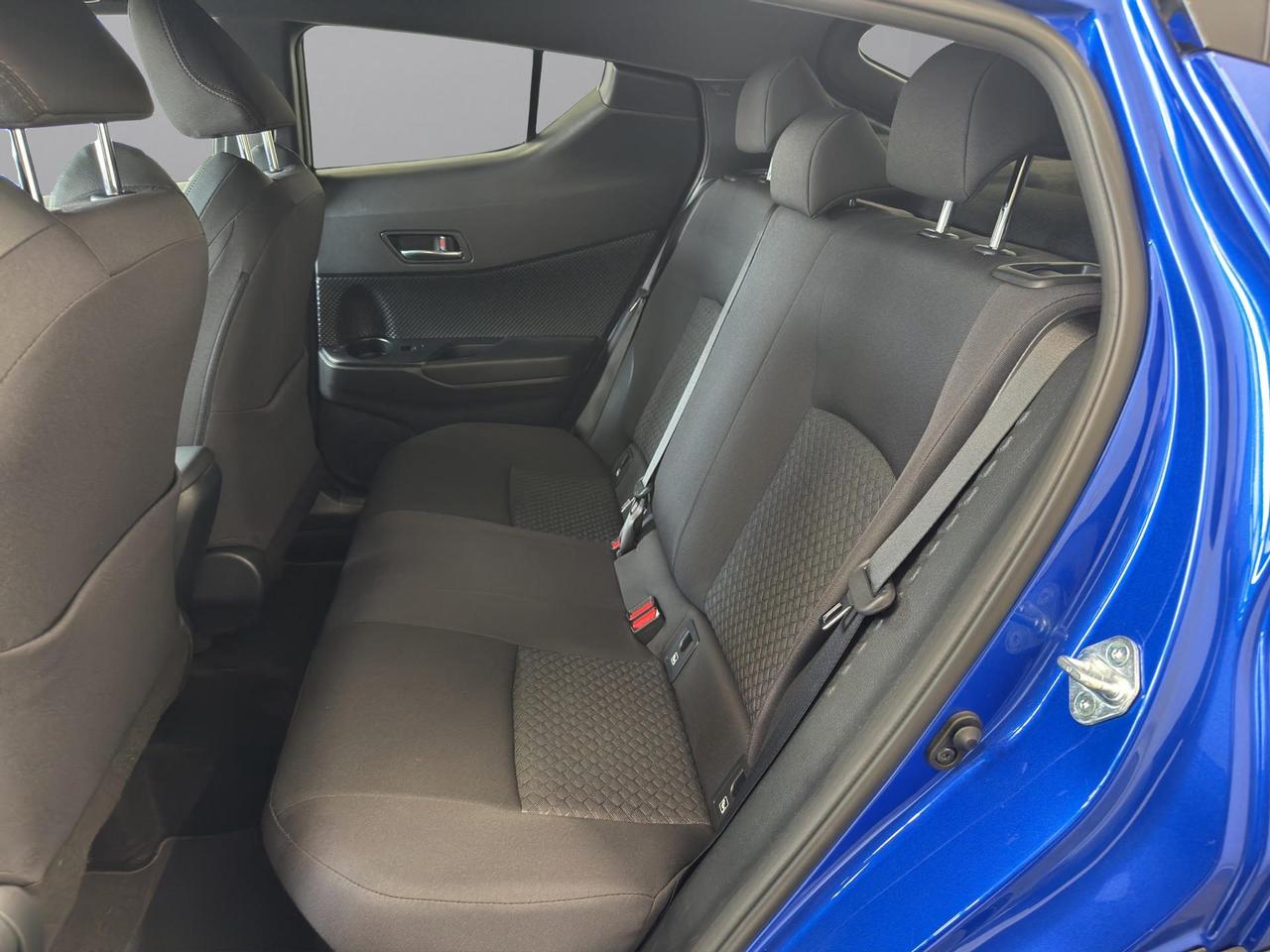Toyota C-HR 1.8h Trend e-cvt