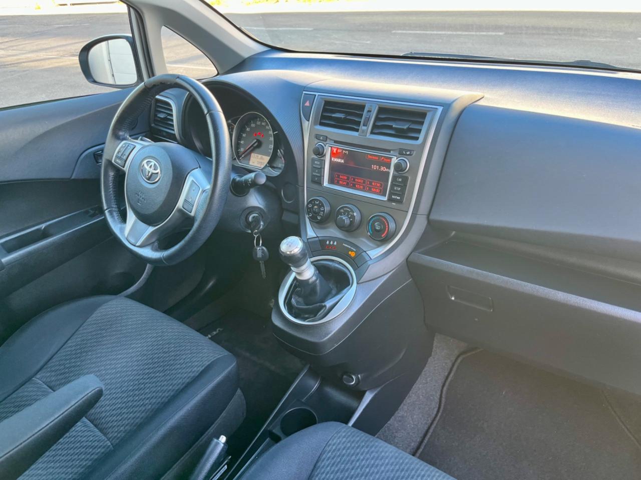 Toyota Verso-S 1.3benz 2011 72.000km perfetta per neopatentati