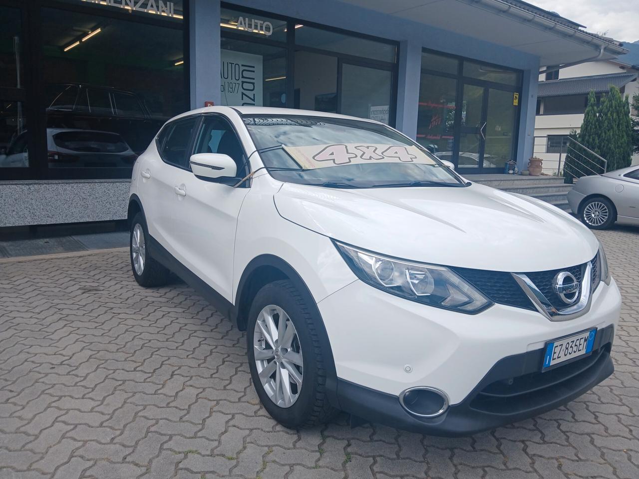 Nissan Qashqai 1.6 dCi 4WD Visia