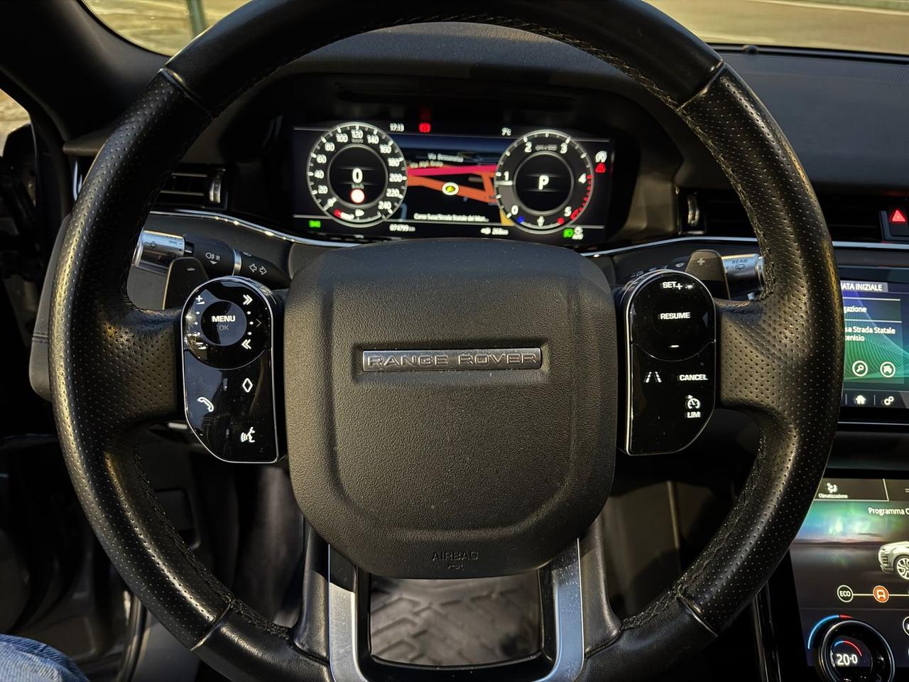 Land Rover Range Rover Evoque R-Dynamic D 18 #7977