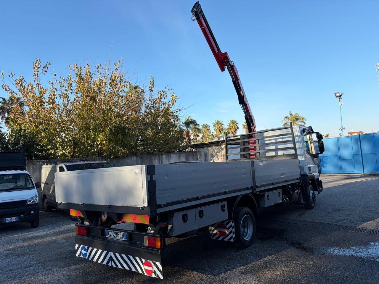 Iveco Eurocargo 75e17 cassone con gru fissa-2006