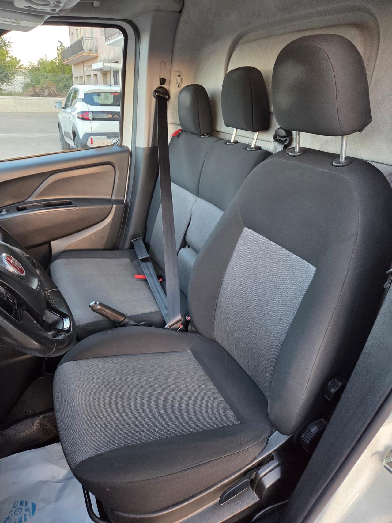 Fiat Doblò 1.6 MJT 120CV PC-TN Cargo Lamierato SX 3 Posti