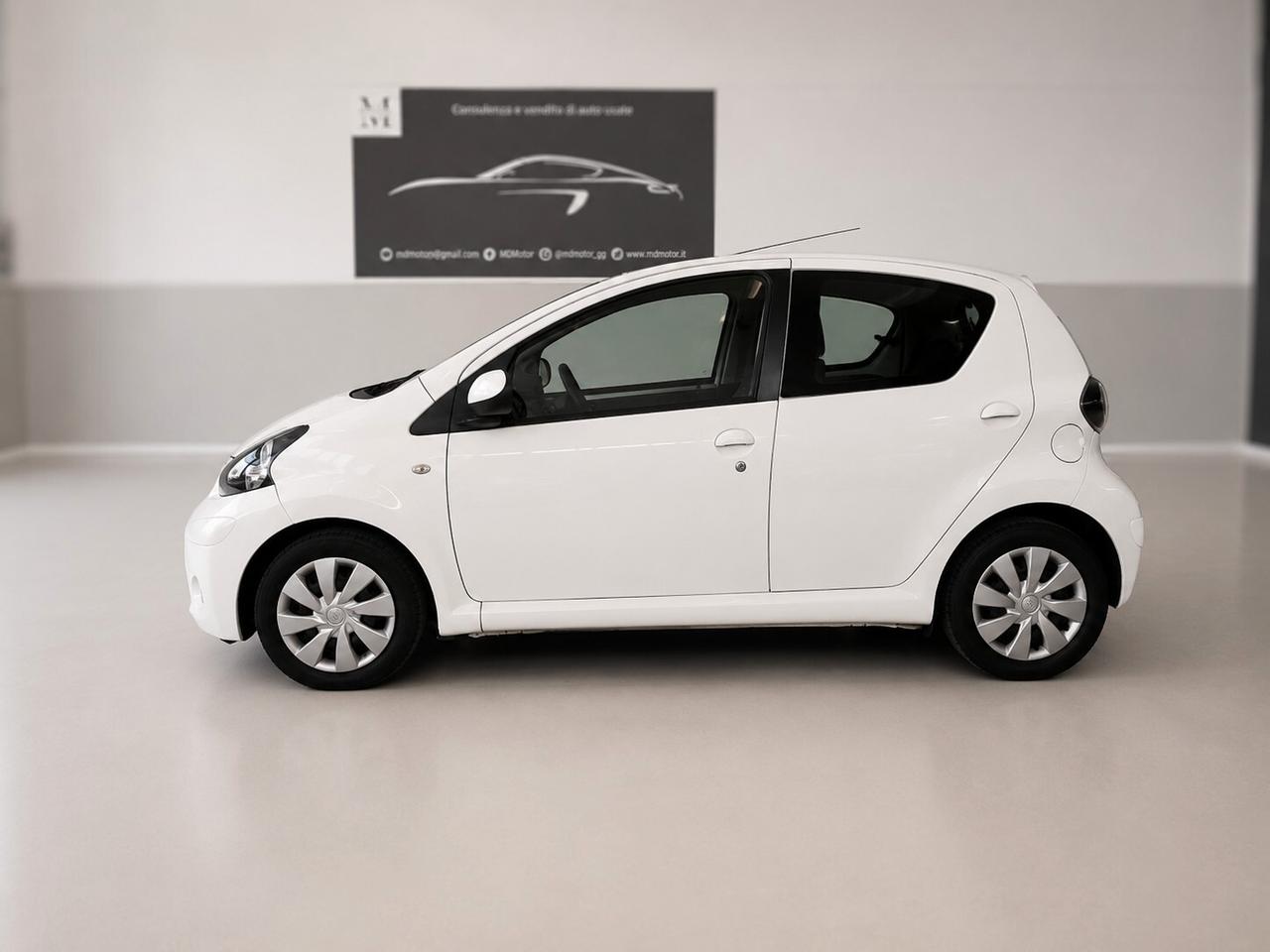 Toyota Aygo 1.0 12V VVT-i 5 porte Active Connect