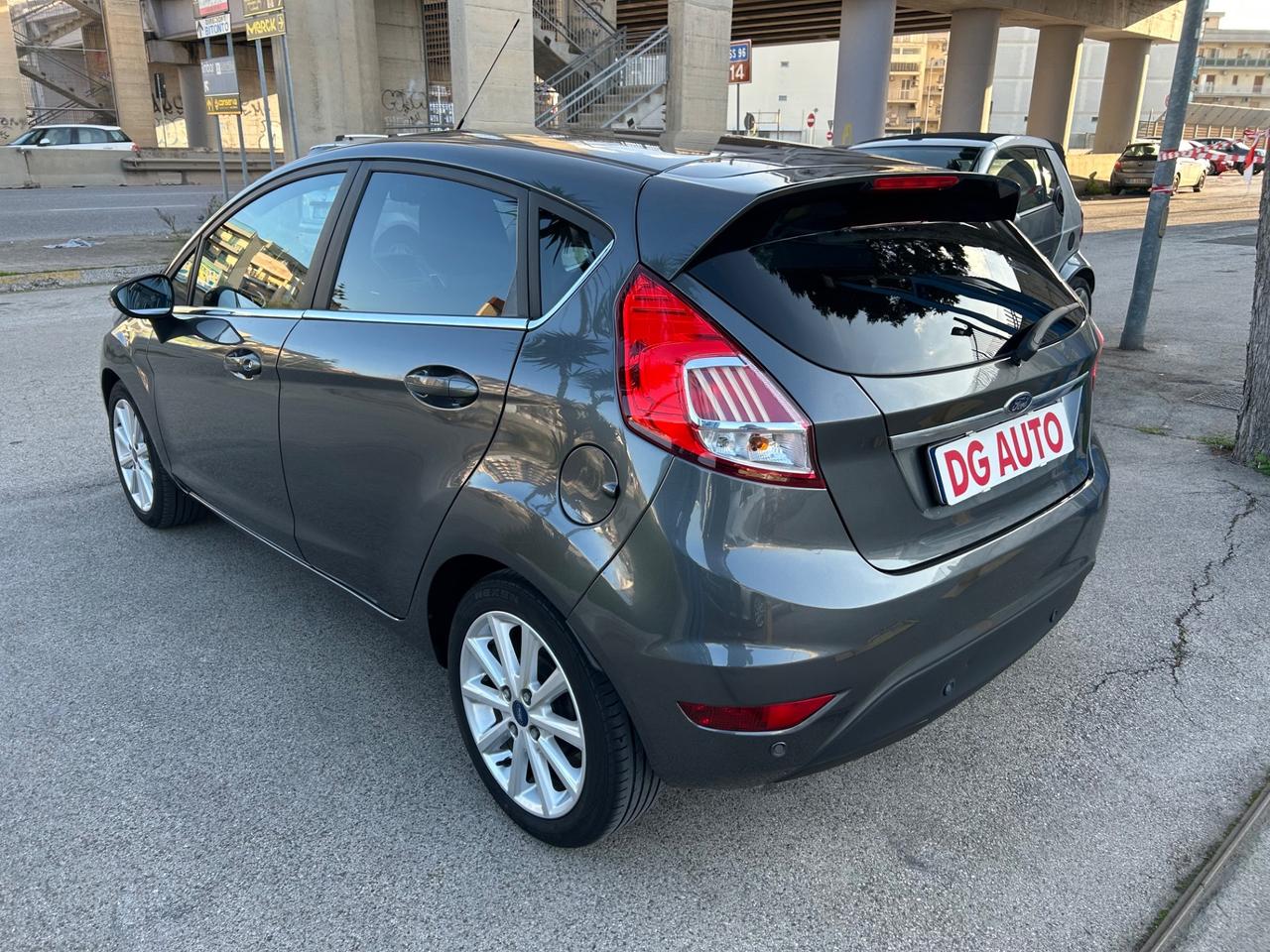 Ford Fiesta Titanium 1.5 TDCi 75 cv 2017 Navig