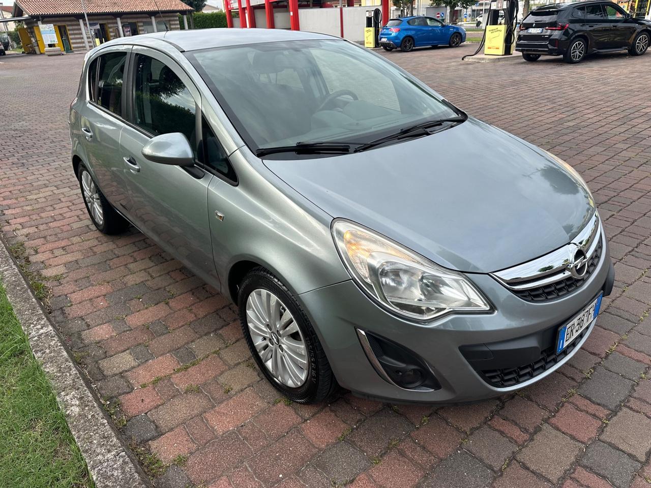 Opel Corsa 1.2 benz/GPL 2013 NEOPATENTATI