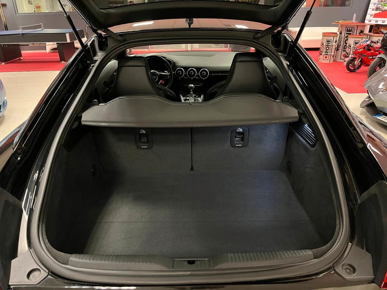 Audi TT RS Coupé 2.5 TFSI quattro S tronic