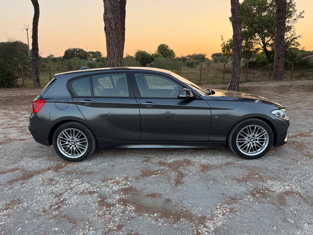 Bmw 118 118d 5p. Msport