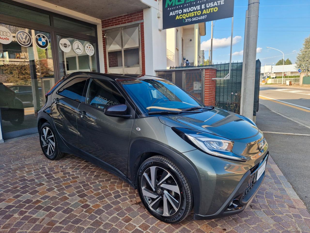 Toyota Aygo X 1.0 72cv Lounge - 1 Propr. - Tagliandi Certificati