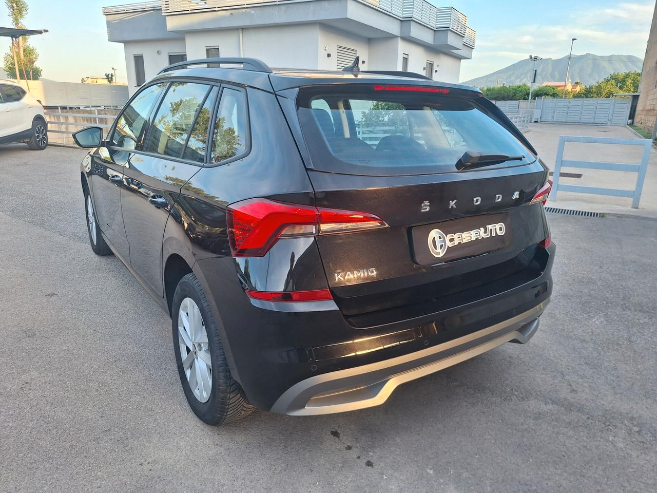 SKODA KAMIQ AMBITION 1.0 TSI 110cv DSG NAV 08/2023
