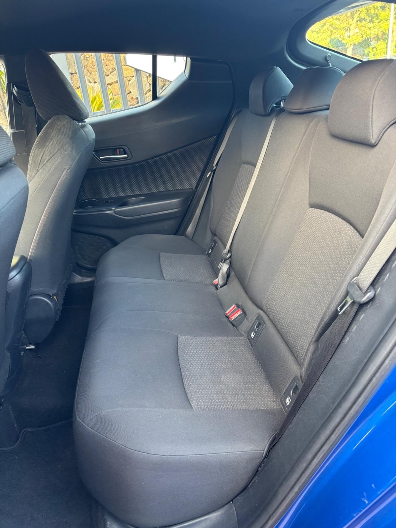 Toyota C-HR 1.2 Turbo Active 12/2018