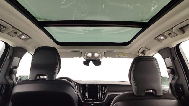 VOLVO XC60 T6 Recharge Plug-in Hybrid AWD automatico Core
