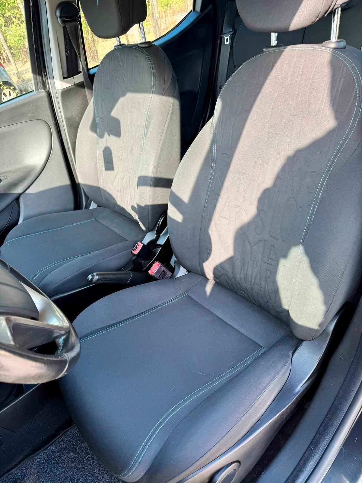 Lancia Ypsilon 1.2 69 CV 5 porte GPL Ecochic Elefantino