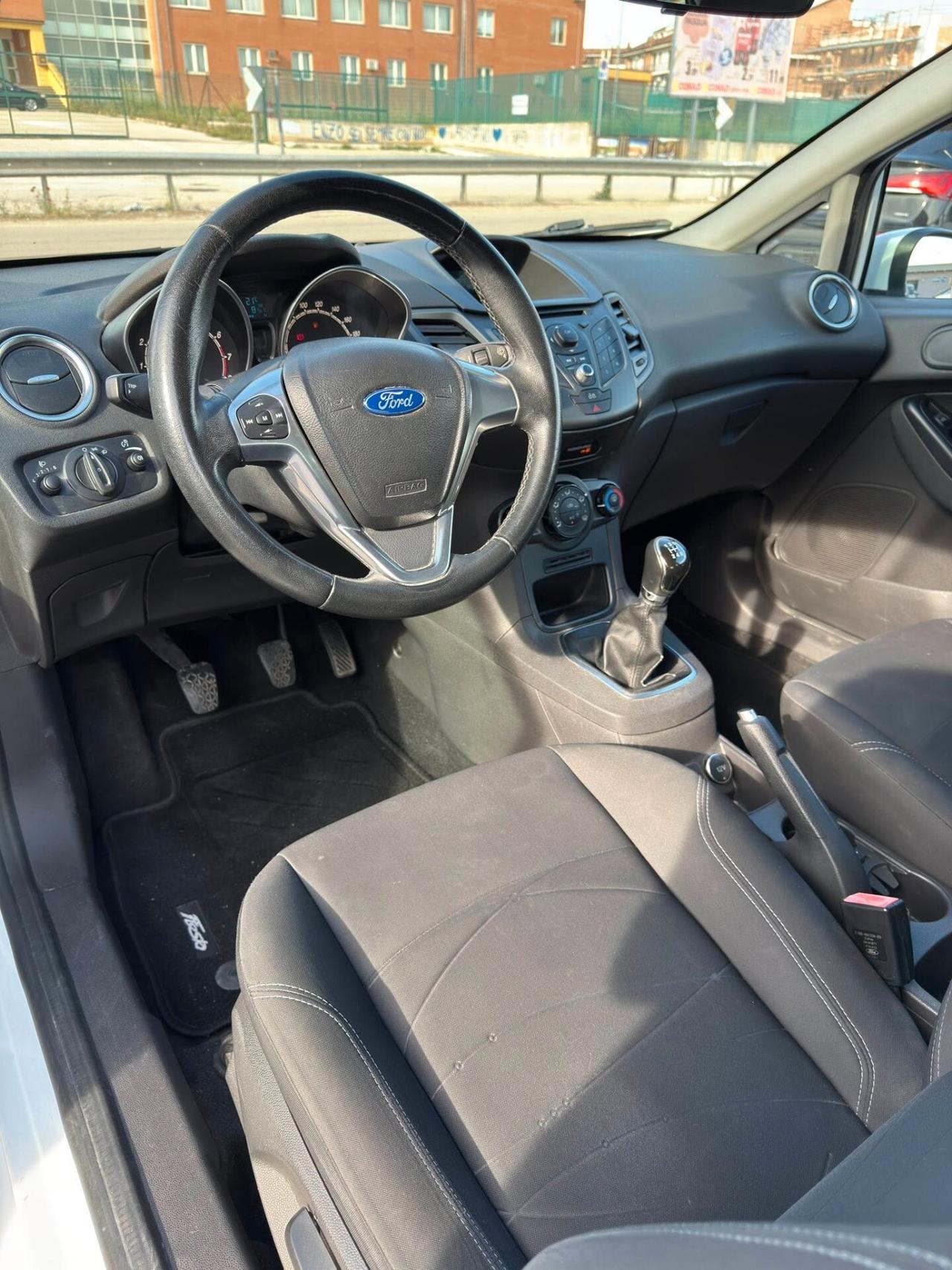 Ford Fiesta 1.2 60CV 3 porte Titanium