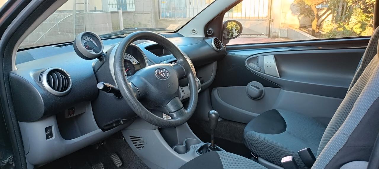 Toyota Aygo 1.0 12V VVT-i 3 porte