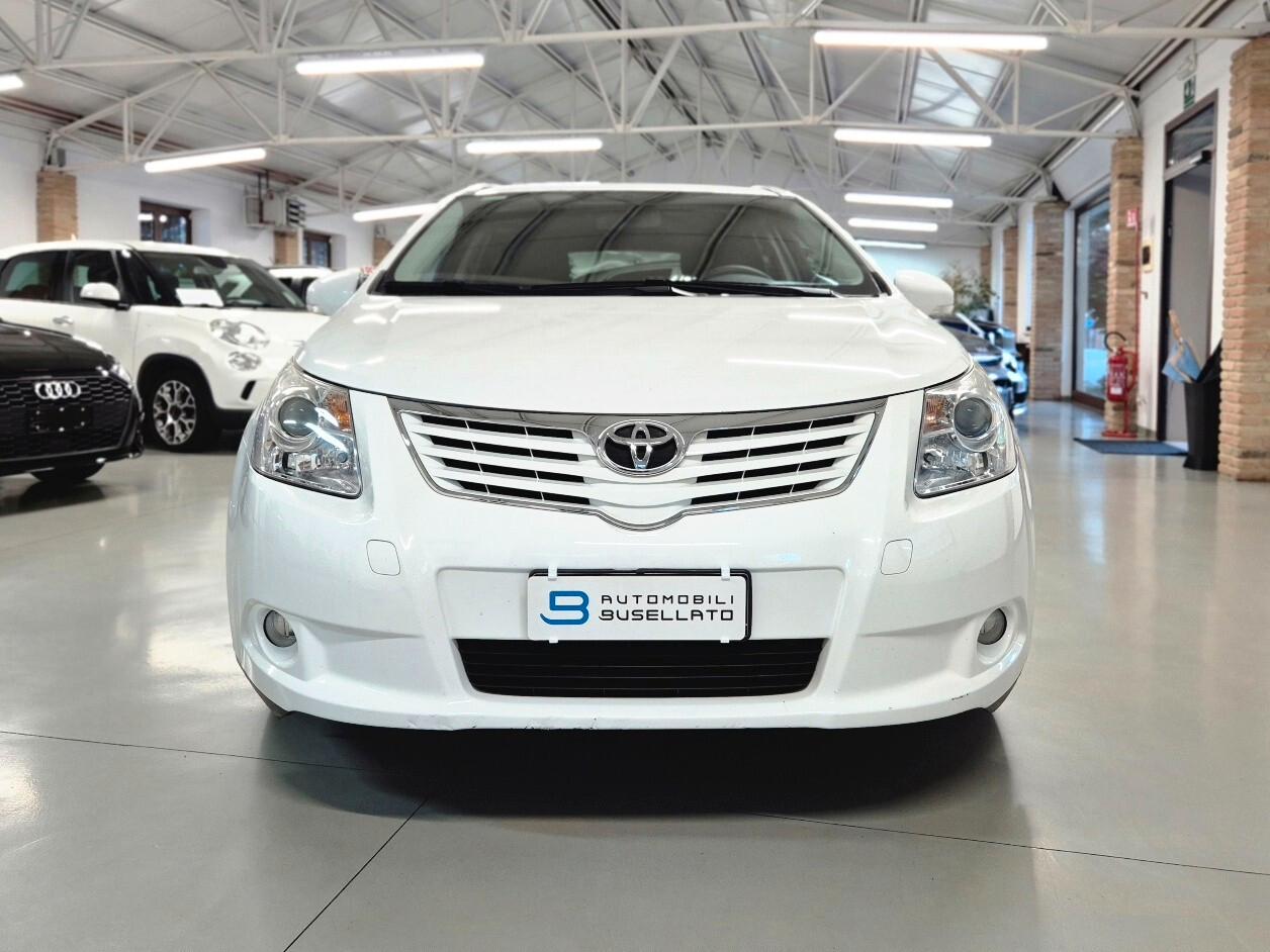 Toyota Avensis 2.0 D-4D Wagon Sol