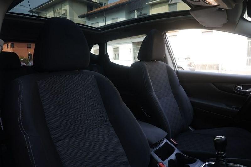 Nissan Qashqai Nissan Qashqai 1.5 dci Tekna 110cv E6 Unicoproprietario