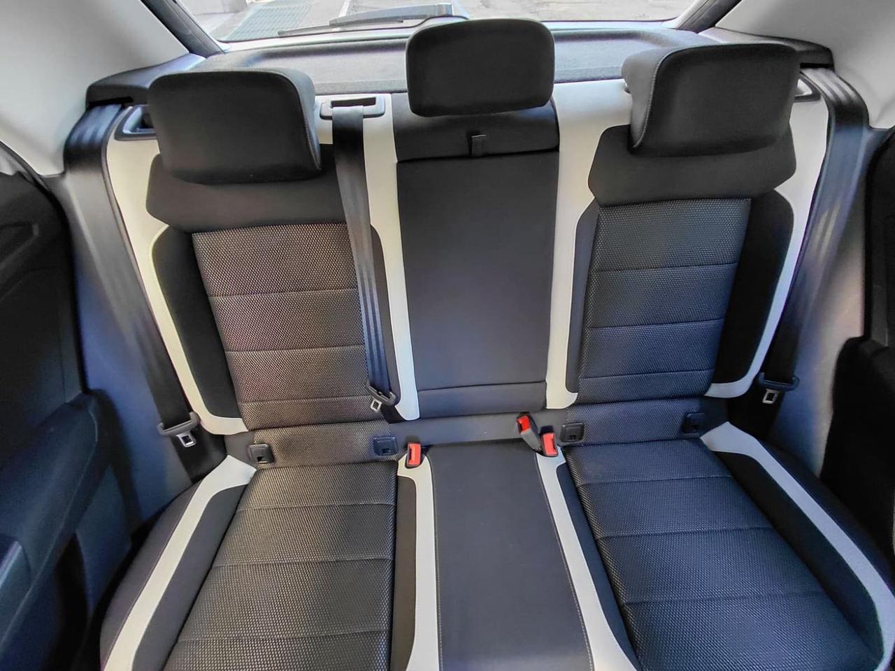 Volkswagen T-Roc Adavanced 1.6 TDI 115cv #11869