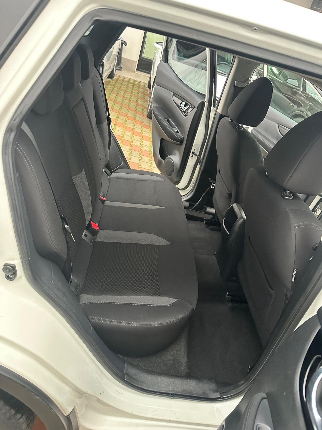 Nissan Qashqai 1.6 dCi 2WD Tekna