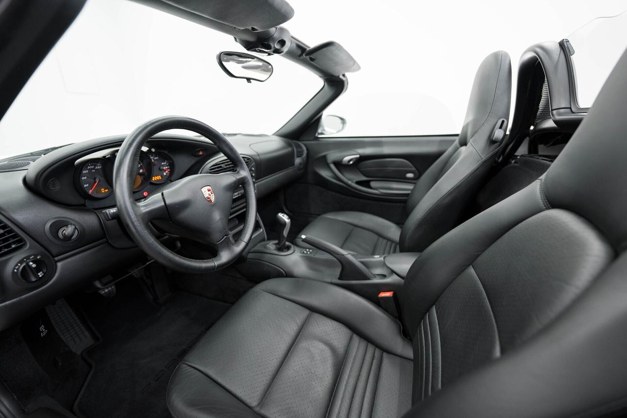 Porsche Boxster 2.7i 24V cat