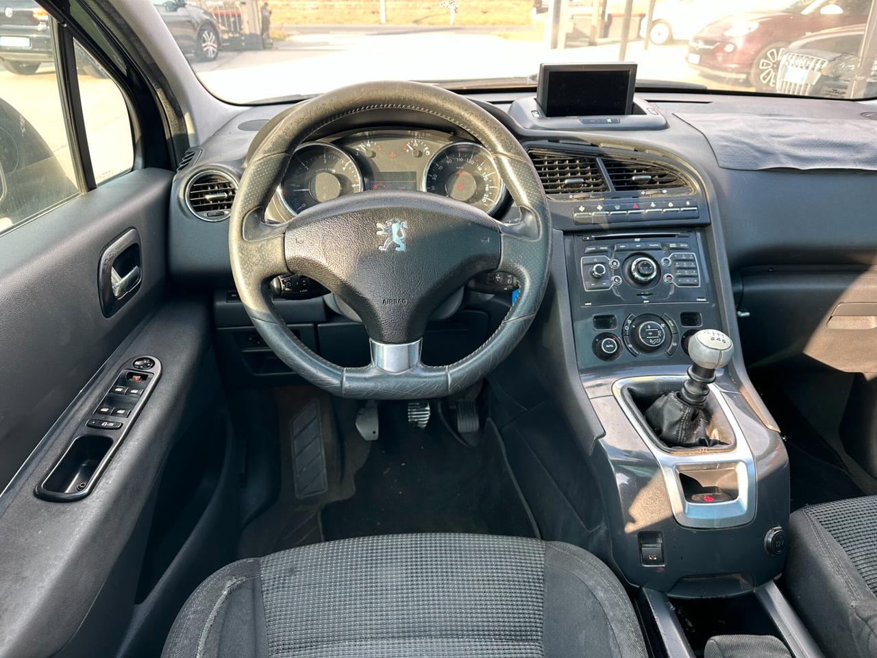 Peugeot 5008 1.6HDI*7 POSTI*111CV*TETTO PANORAMICO*