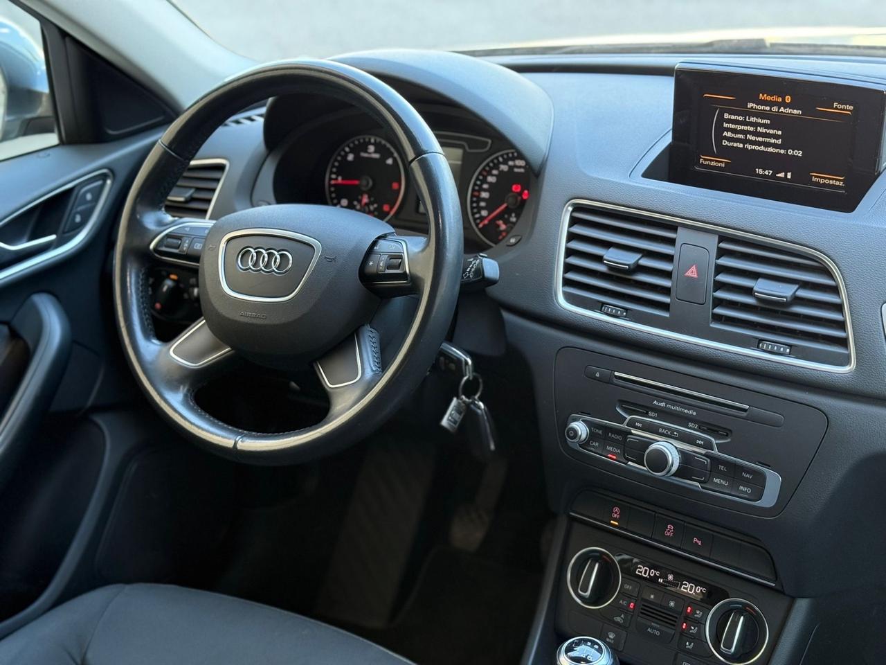 Audi Q3 2.0 TDI 120 CV Business