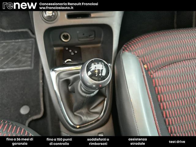 RENAULT Captur 1.5 dci Project Runway S&S 110cv