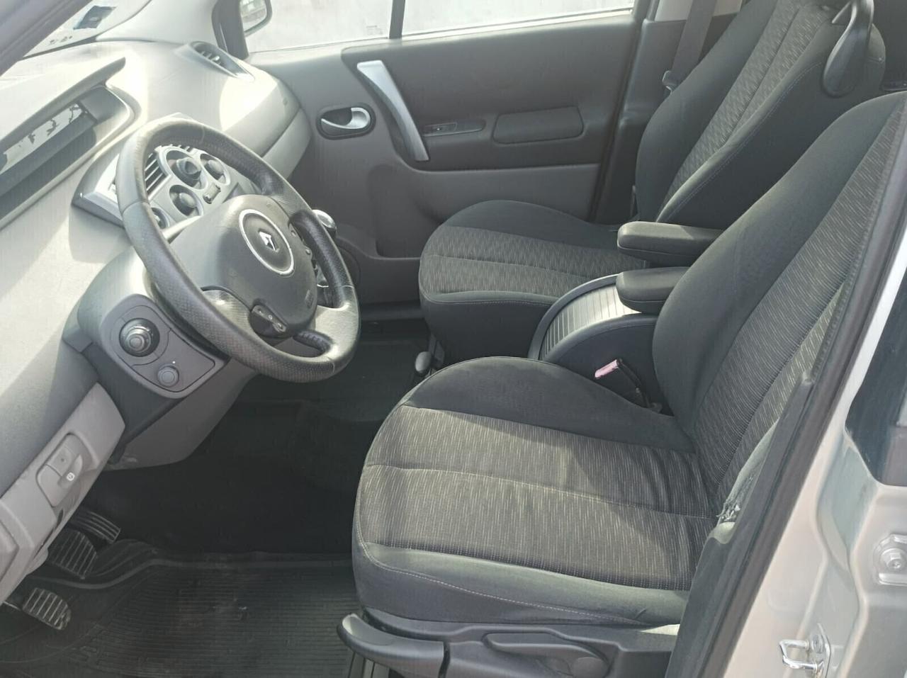 Renault Scenic Scénic 1.5 dCi 110CV Dynamique