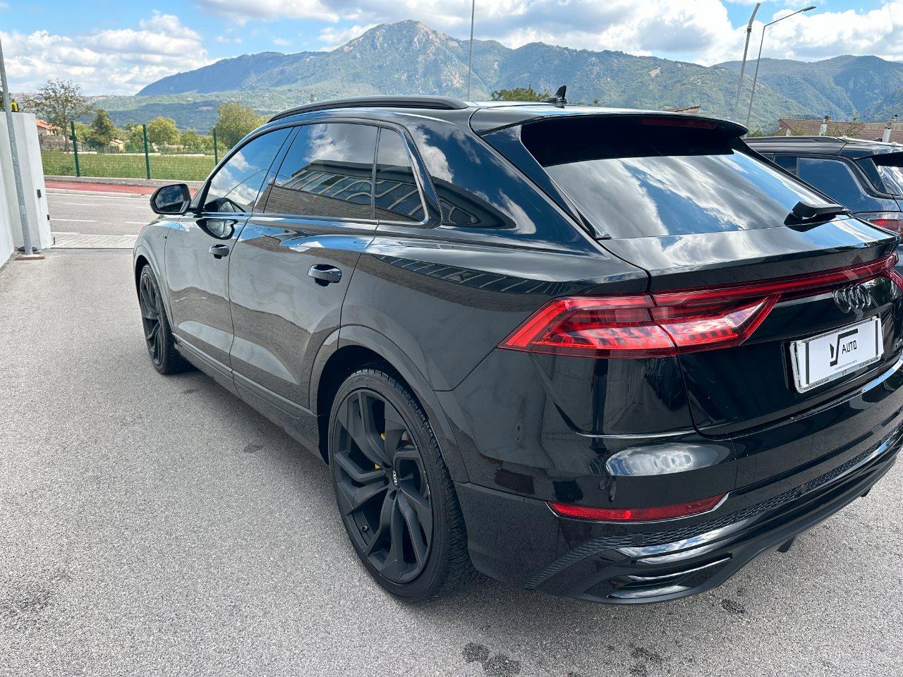 Audi Q8 50 3.0 tdi mhev Sport quattro tiptronic