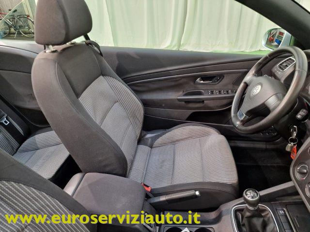 VOLKSWAGEN Eos 2.0 16V FSI