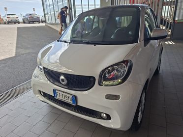 SMART BENZINA CAMBIO AUTOMATICO 2019 KM 60000 PREZZO 13500
