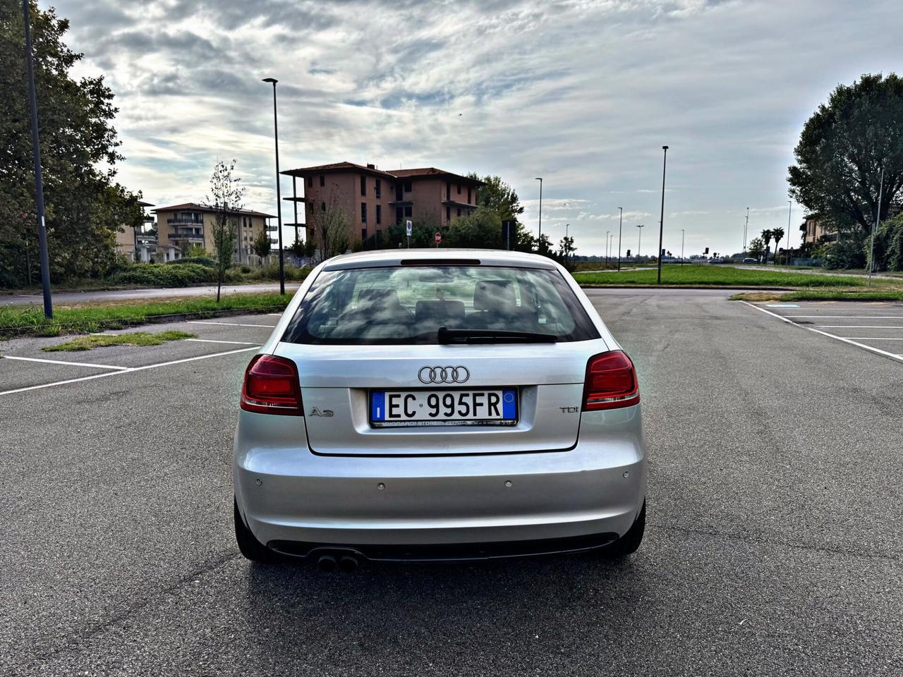 Audi A3 1.6 TDI 105 CV CR Attraction